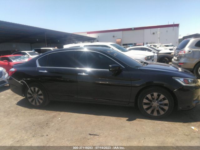 1HGCR3F88FA010085 Honda Accord Sedan Ex-l