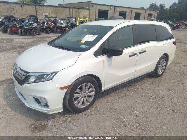 Honda ODYSSEY LX 2018 5FNRL6H27JB107671 Image 2