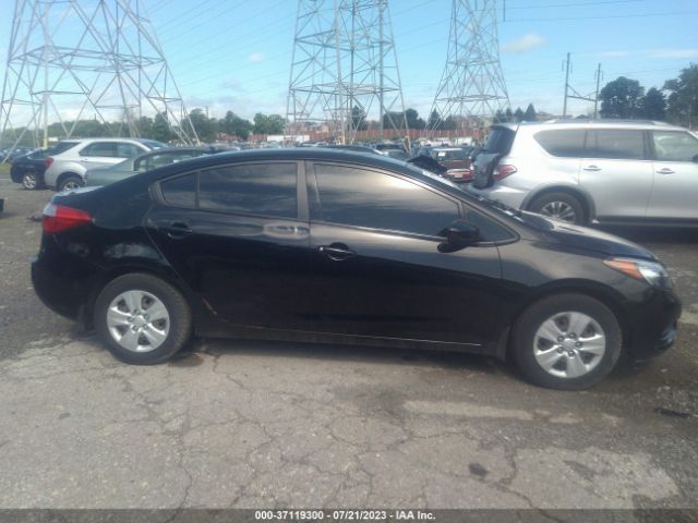 KNAFK4A67E5095307 KIA FORTE LX