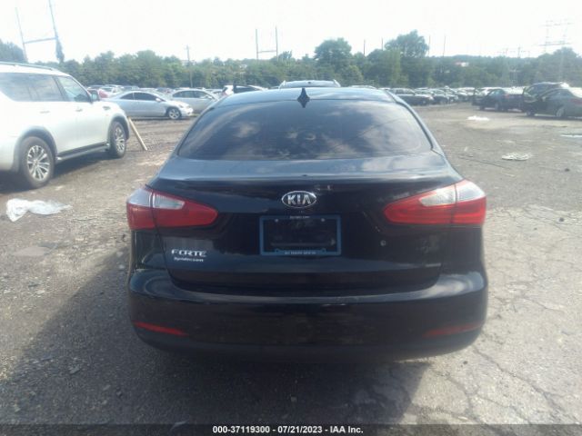 KNAFK4A67E5095307 KIA FORTE LX
