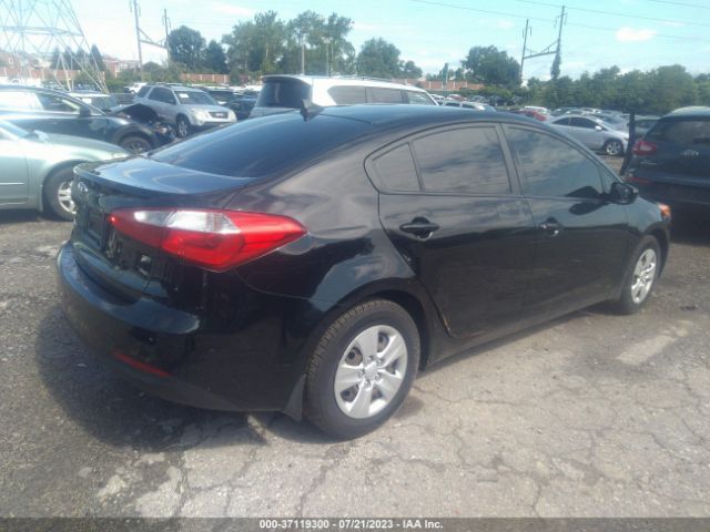 KNAFK4A67E5095307 KIA FORTE LX