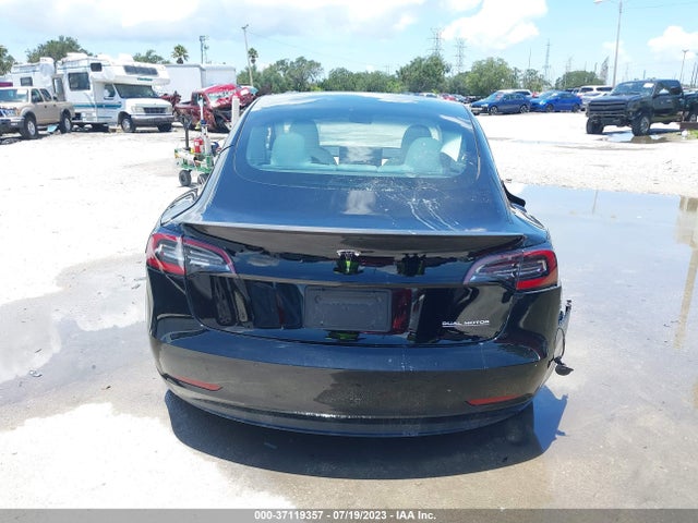 2022 Tesla 3, VIN: 5YJ3E1EC6NF329365