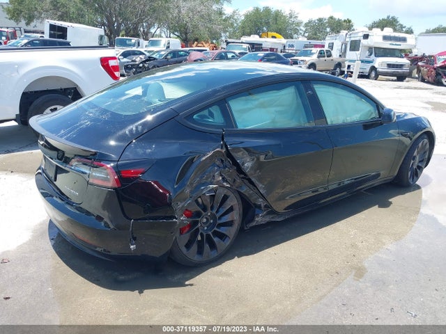 2022 Tesla 3, VIN: 5YJ3E1EC6NF329365