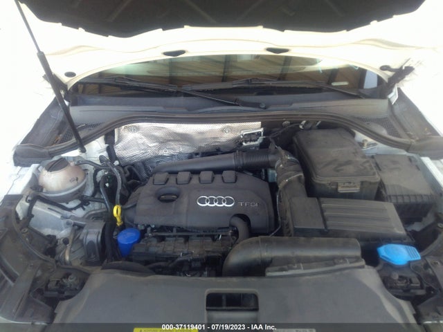 WA1FFCFS5FR013621 Audi Q3 2.0t Prestige