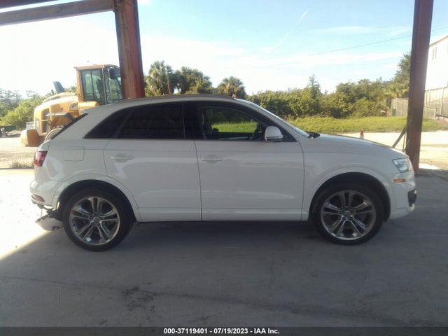 WA1FFCFS5FR013621 Audi Q3 2.0t Prestige