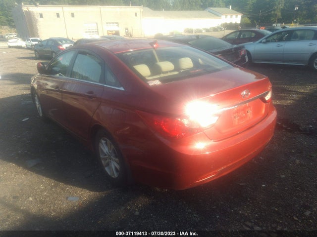 2013 HYUNDAI SONATA GLS PZEV VIN: 5NPEB4AC1DH704474