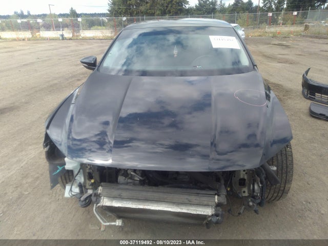 1VWAT7A35HC015663 Volkswagen Passat 1.8t S