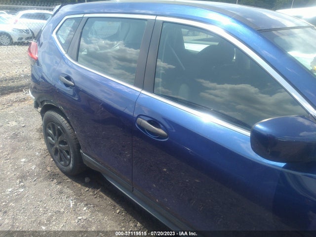 2017 NISSAN ROGUE S VIN: 5N1AT2MT1HC897248