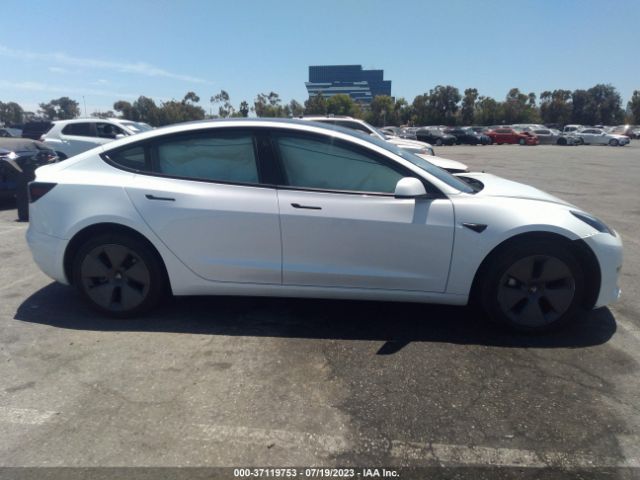 5YJ3E1EA6PF468400 Tesla MODEL 3