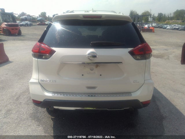 2017 NISSAN ROGUE SL VIN: 5N1AT2MT7HC872242