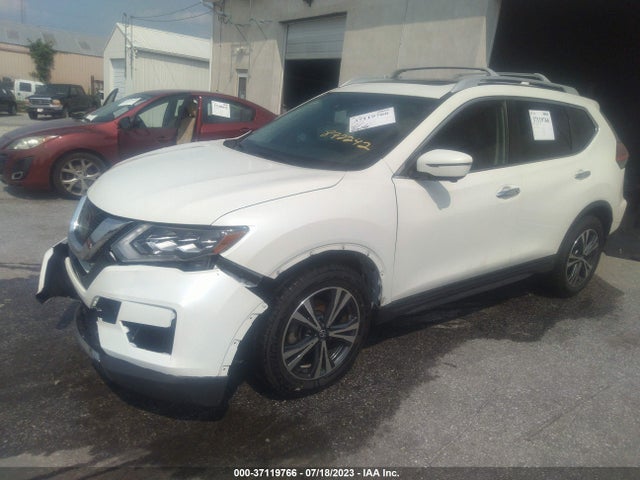 2017 NISSAN ROGUE SL VIN: 5N1AT2MT7HC872242