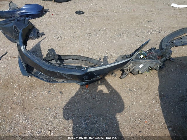Chevrolet IMPALA LT 2018 2G1105S3XJ9153204 Image 12