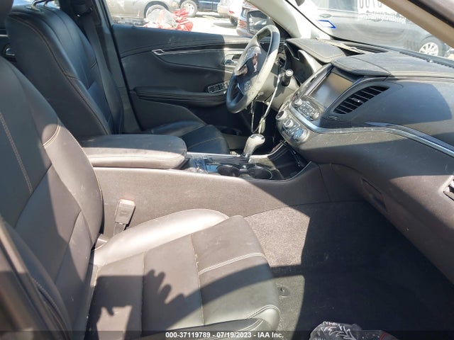 Chevrolet IMPALA LT 2018 2G1105S3XJ9153204 Image 5
