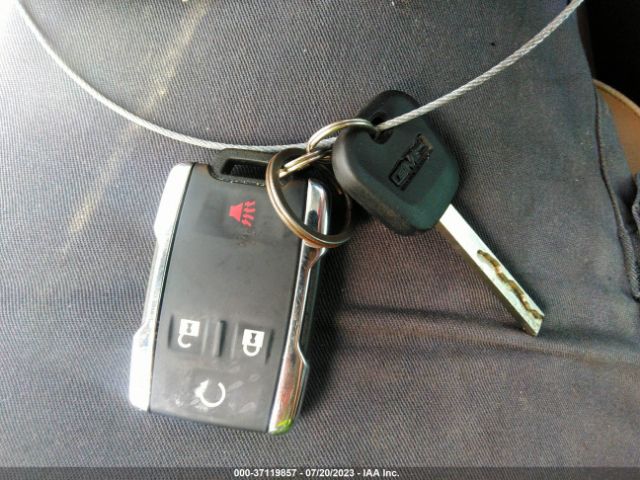 1GT12UEY7JF212641 GMC Sierra 2500hd Denali