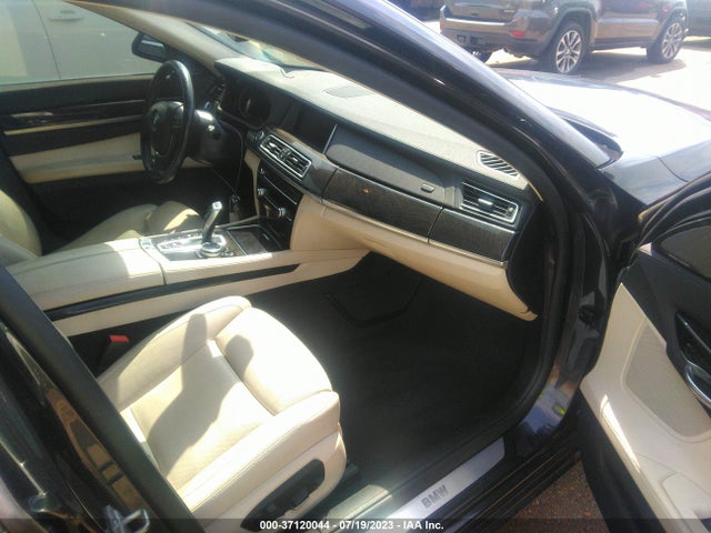 BMW 7 Series 740li Xdrive 2014 WBAYF4C59ED281860 Image 5