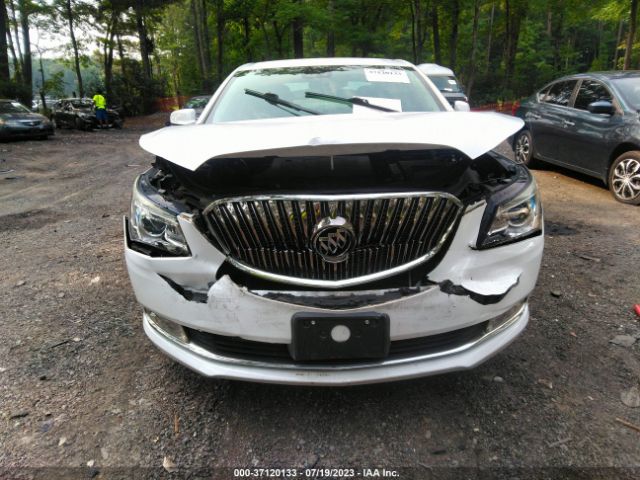 1G4GB5G33EF258647 Buick Lacrosse Leather