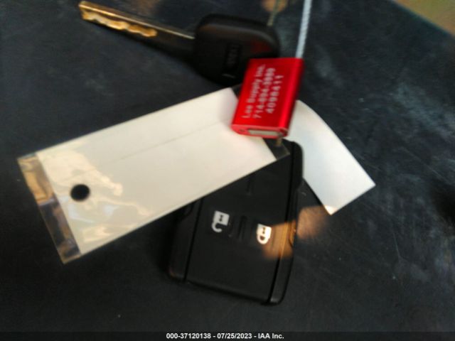 1GT12REG1JF240942 GMC SIERRA 2500HD