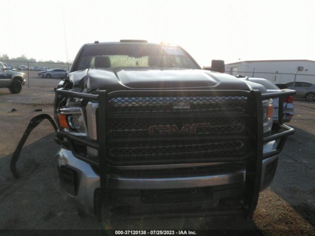 1GT12REG1JF240942 GMC SIERRA 2500HD