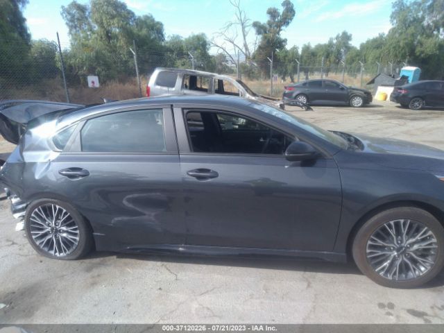 3KPF54AD8PE523241 KIA Forte Gt-line