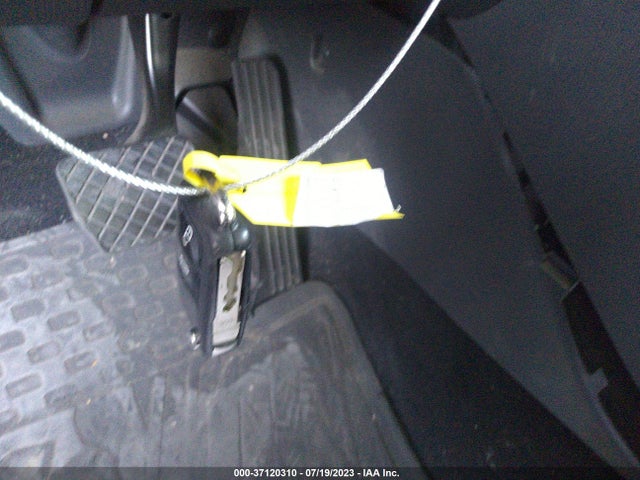WVGAV7AX3GW604171 Volkswagen TIGUAN S