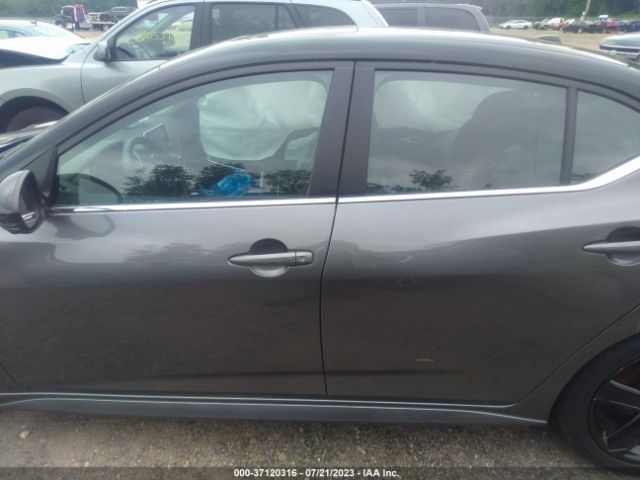 3N1AB8DV1NY313979 Nissan SENTRA SR