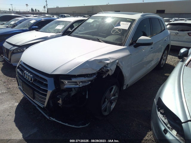 WA1BNAFY5J2236320 Audi Q5 Premium Plus