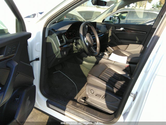 WA1BNAFY5J2236320 Audi Q5 Premium Plus