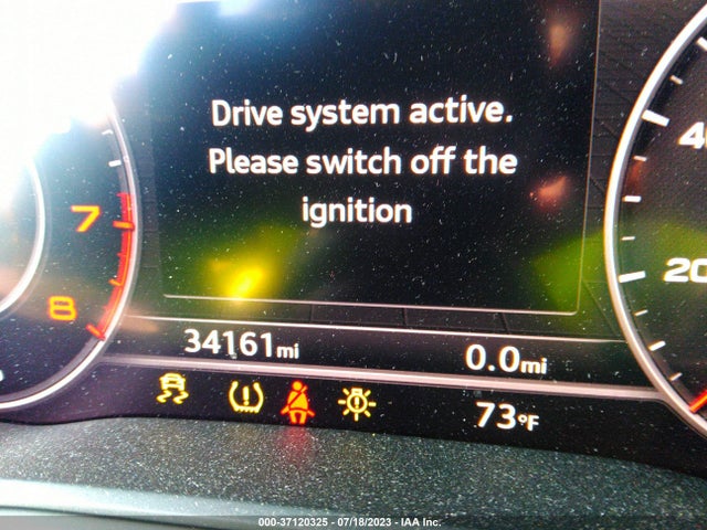 WA1BNAFY5J2236320 Audi Q5 Premium Plus
