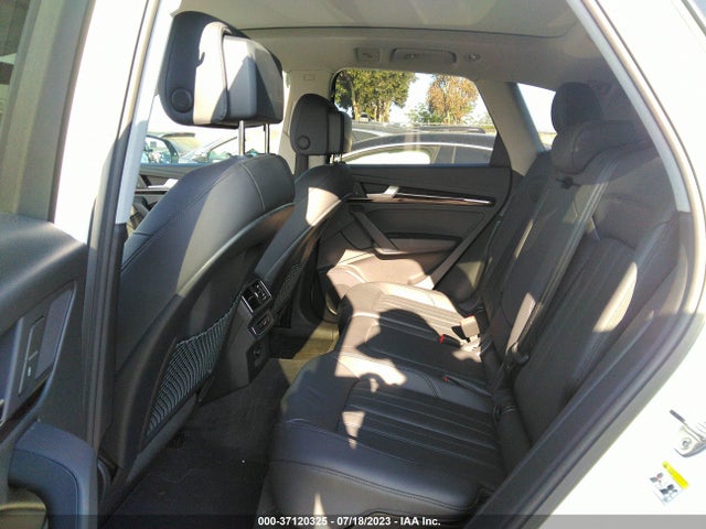 WA1BNAFY5J2236320 Audi Q5 Premium Plus
