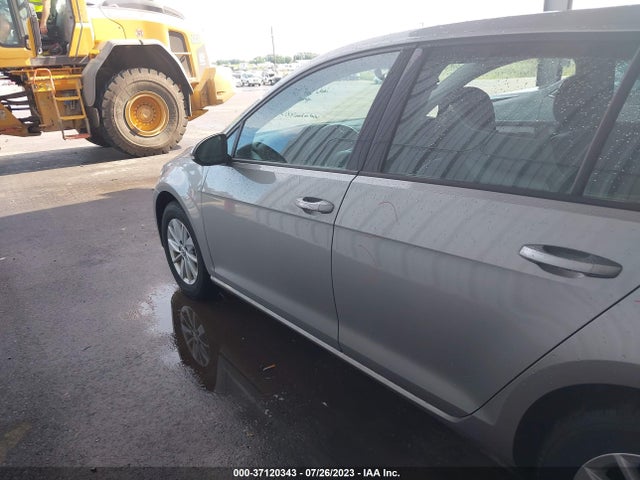 3VW217AU4FM082320 Volkswagen Golf Tsi S