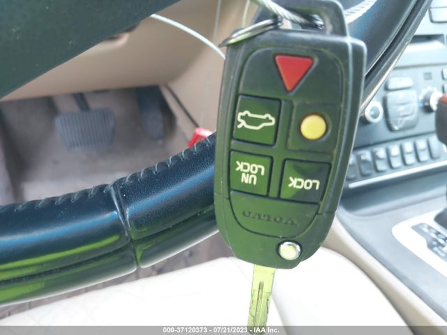 2013 VOLVO XC90 VIN: YV4952CY3D1639444