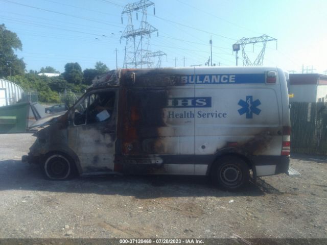 WDAPE7CD1GP216077 Mercedes-Benz SPRINTER CARGO VANS
