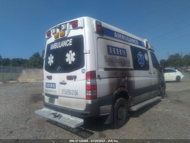 WDAPE7CD1GP216077 Mercedes-Benz SPRINTER CARGO VANS