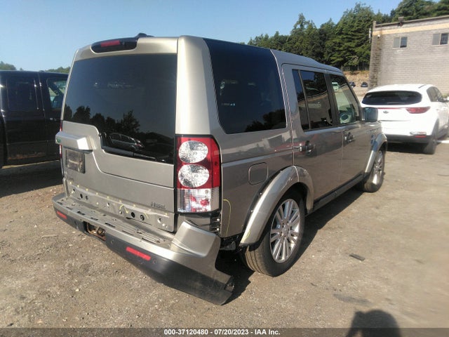 2011 LAND ROVER LR4 LUX VIN: SALAK2D49BA568650