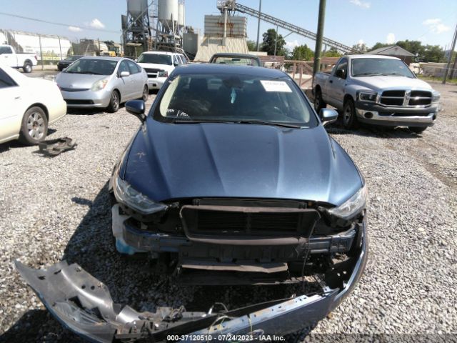 3FA6P0HD0KR107717 Ford FUSION SE