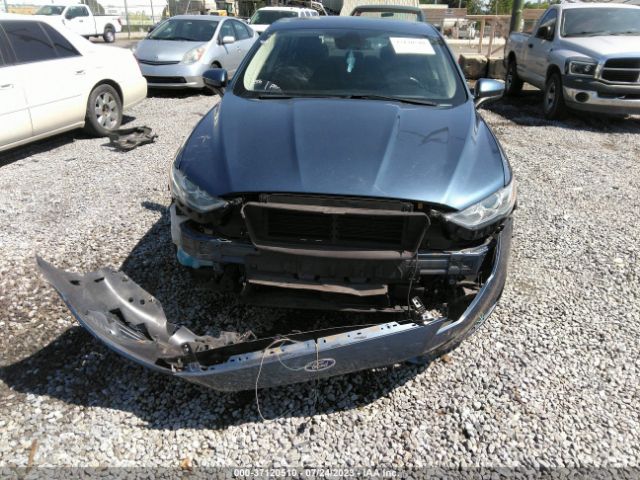 3FA6P0HD0KR107717 Ford FUSION SE