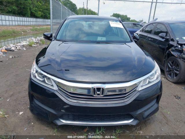 1HGCR2F39HA193496 Honda Accord Sedan Lx