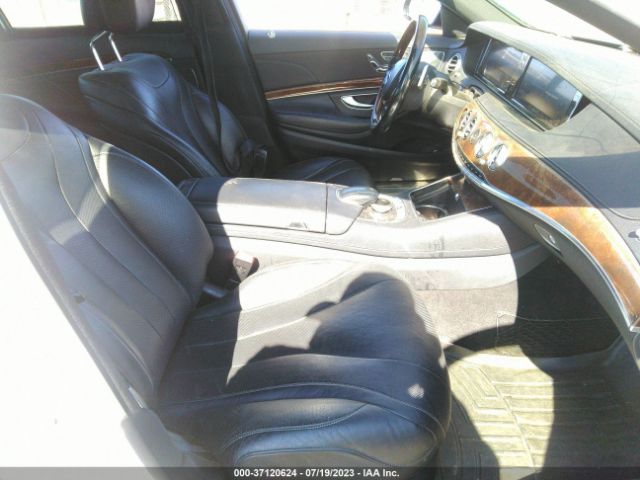 WDDUG8FB3EA061354 Mercedes-Benz S-class S 550