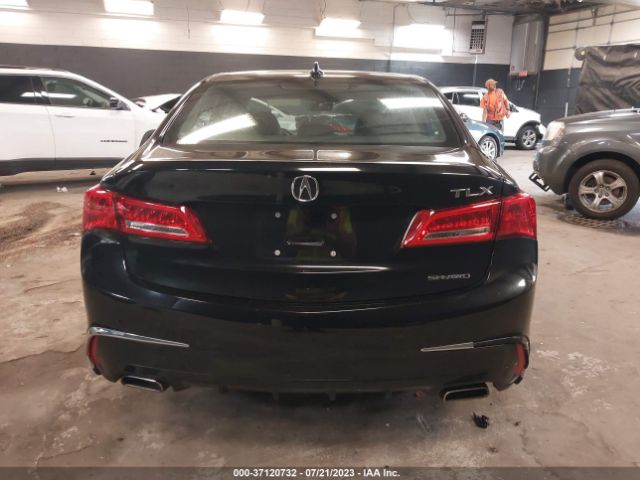 19UUB3F39KA000043 Acura TLX