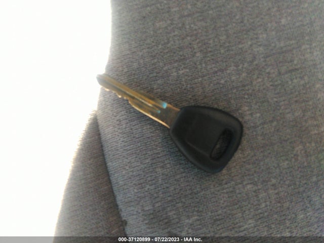 2001 HONDA ACCORD SDN LX VIN: JHMCG56481C002724