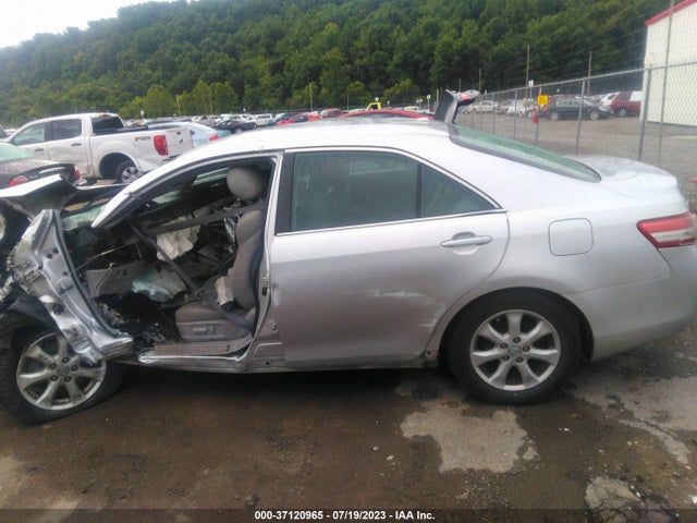 2011 TOYOTA CAMRY VIN: 4T1BF3EK5BU644409