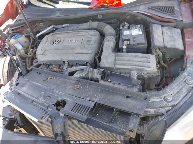 1VWAT7A38FC054003 Volkswagen Passat 1.8t Wolfsburg Ed