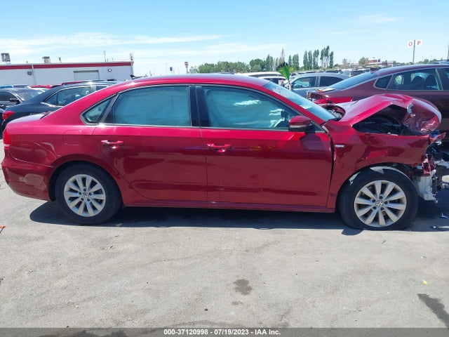1VWAT7A38FC054003 Volkswagen Passat 1.8t Wolfsburg Ed