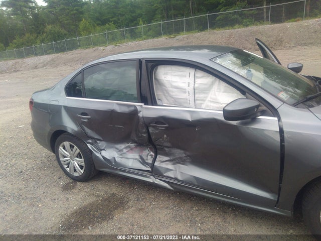 3VW2B7AJ4HM331544 Volkswagen Jetta 1.4t S
