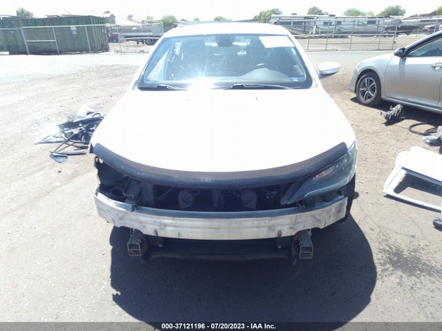 Chrysler 200 Limited Platinum 2017 1C3CCCABXHN505701 Image 13