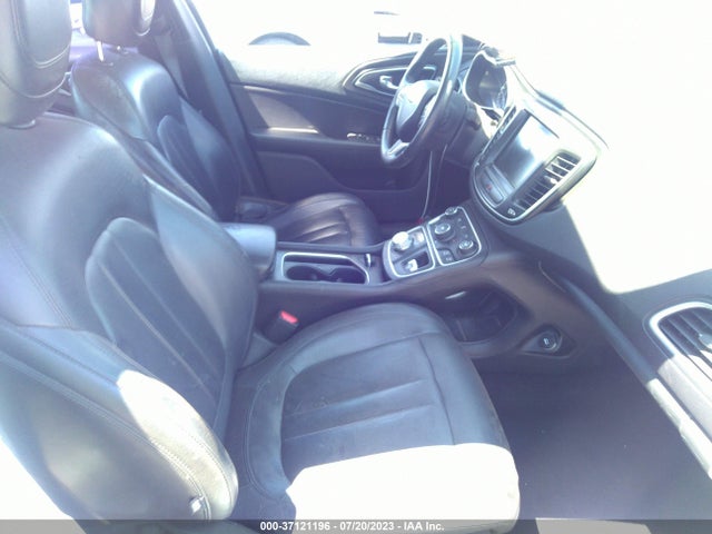 Chrysler 200 Limited Platinum 2017 1C3CCCABXHN505701 Image 5