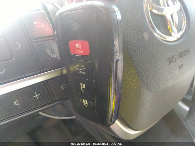 Toyota Highlander Le 2022 5TDBZRBH4NS580900 Image 11