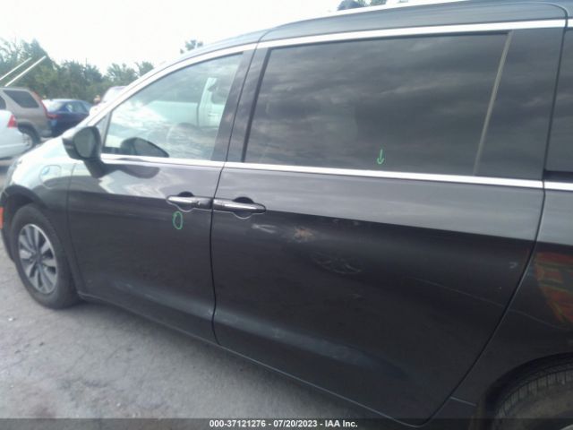 2C4RC1L76MR605651 Chrysler Pacifica Hybrid Touring L