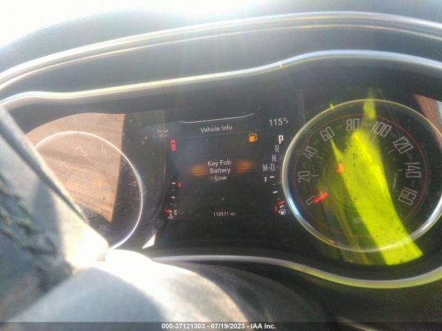 2C3CDZAG5GH240575 Dodge Challenger Sxt Plus