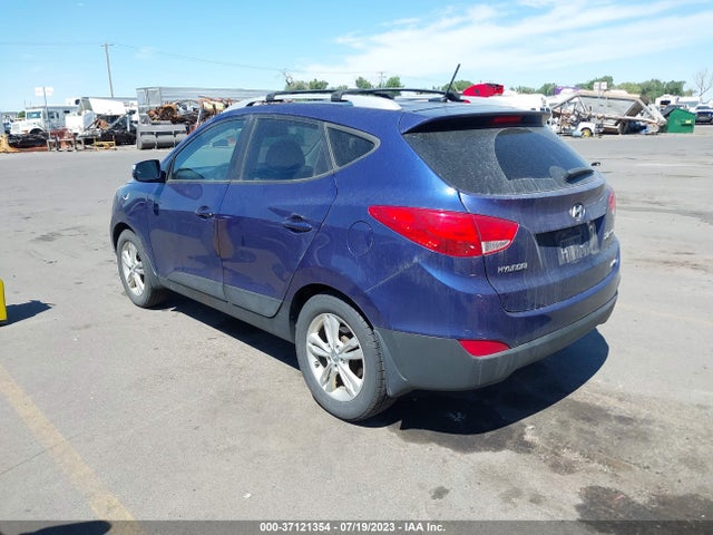 2013 HYUNDAI TUCSON GLS VIN: KM8JUCAC4DU615440